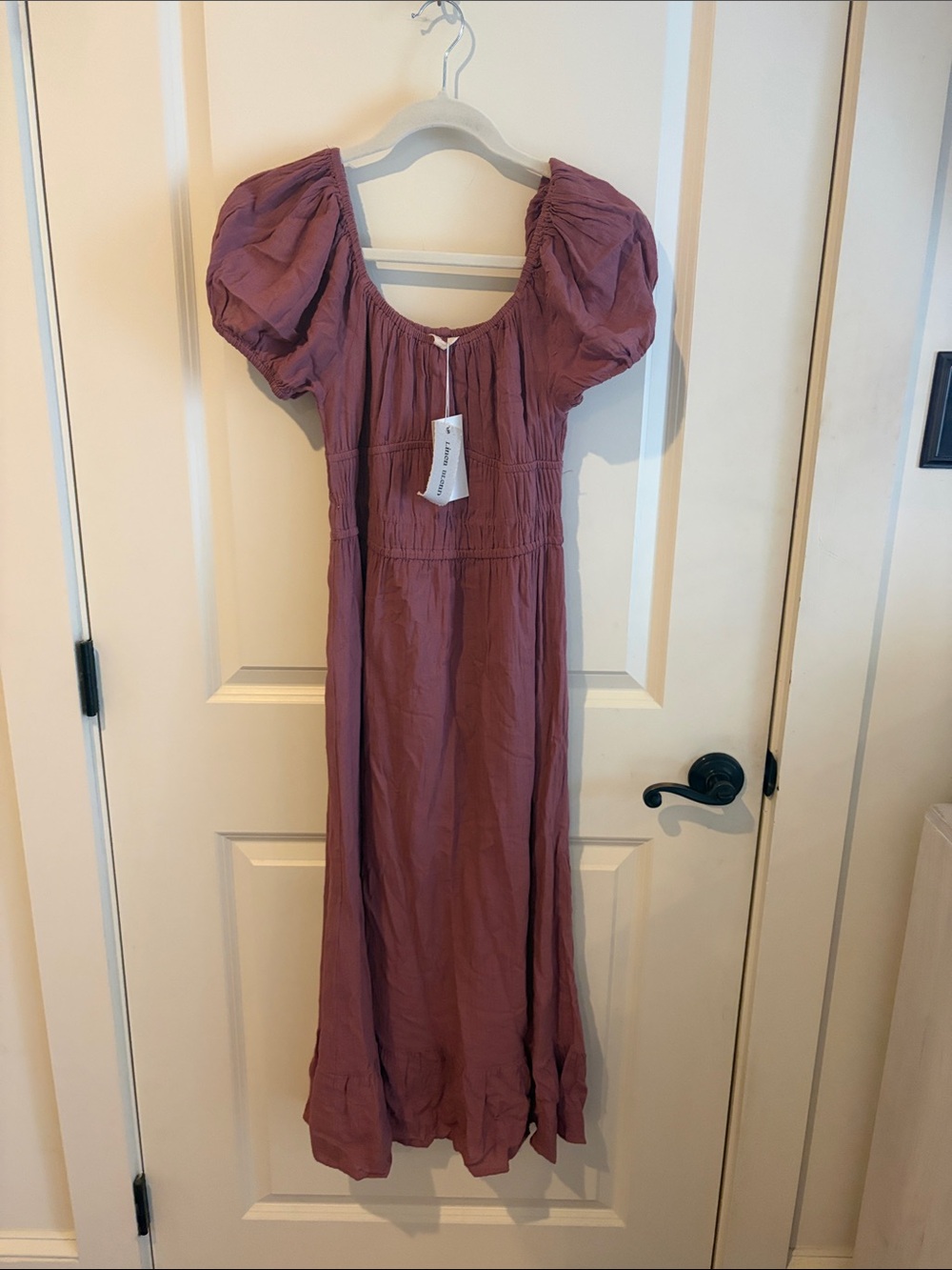 Puff-Sleeve Linen Maxi Dress in Mauve - Unbranded